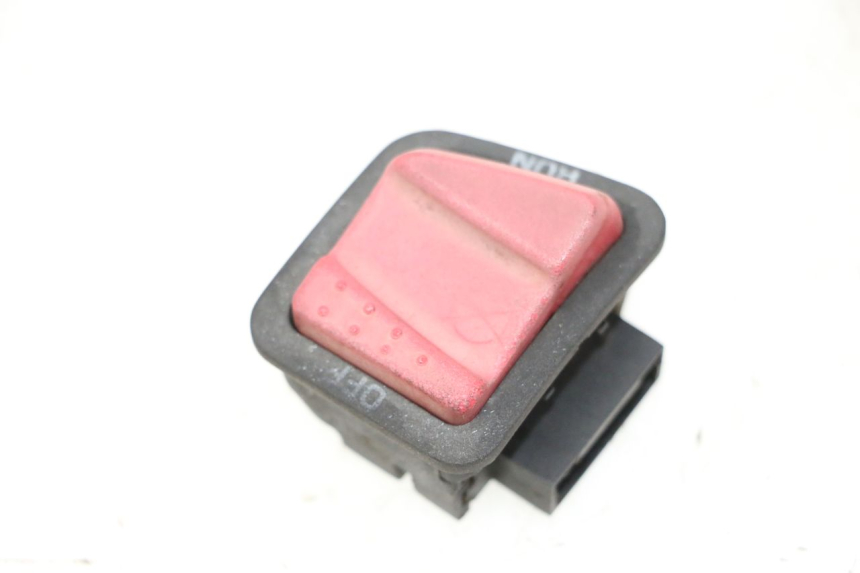 photo de PRZEŁĄCZNIK WYŁĄCZNIKA ZAPŁONU PIAGGIO XEVO - X EVO 125 (2007 - 2017) - Widok główny