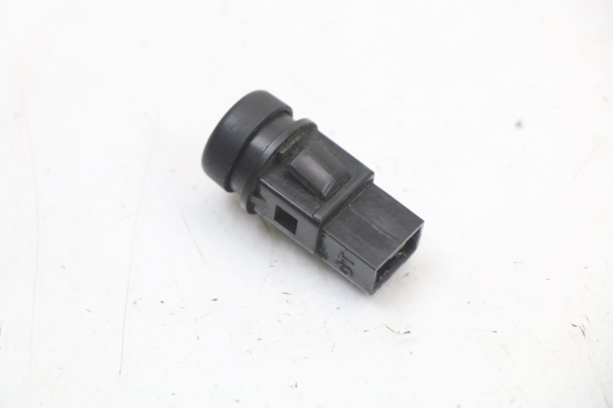 photo de PRZEŁĄCZNIK ROZRUCHU APRILIA SR MOTARD 50 (2012 - 2018) - Zoom stanu zużycia