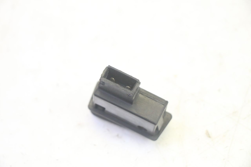 photo de PRZEŁĄCZNIK ROZRUCHU SYM FIDDLE 3 III 125 (2014 - 2020) - Inny kąt widzenia