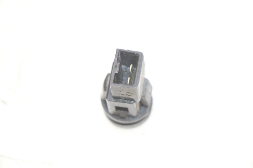 photo de PRZEŁĄCZNIK ROZRUCHU PIAGGIO FLY 2T 50 (2004 - 2017) - Zoom stanu zużycia