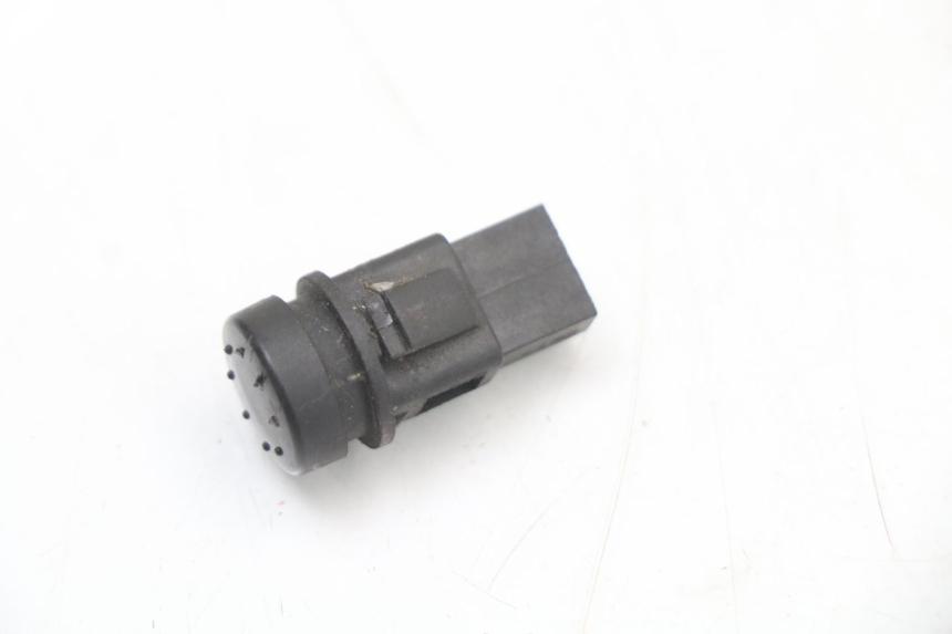 photo de PRZEŁĄCZNIK ROZRUCHU PIAGGIO FLY 4T 50 (2004 - 2010) - Szczegół części