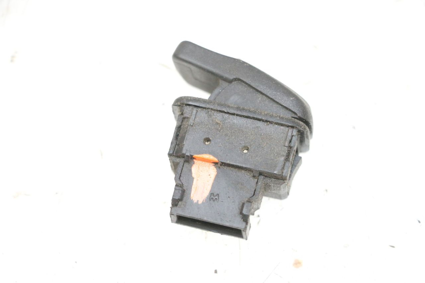 photo de PRZEŁĄCZNIK ROZRUCHU PIAGGIO MP3 HPE 300 (2019 - 2026) - Zoom stanu zużycia