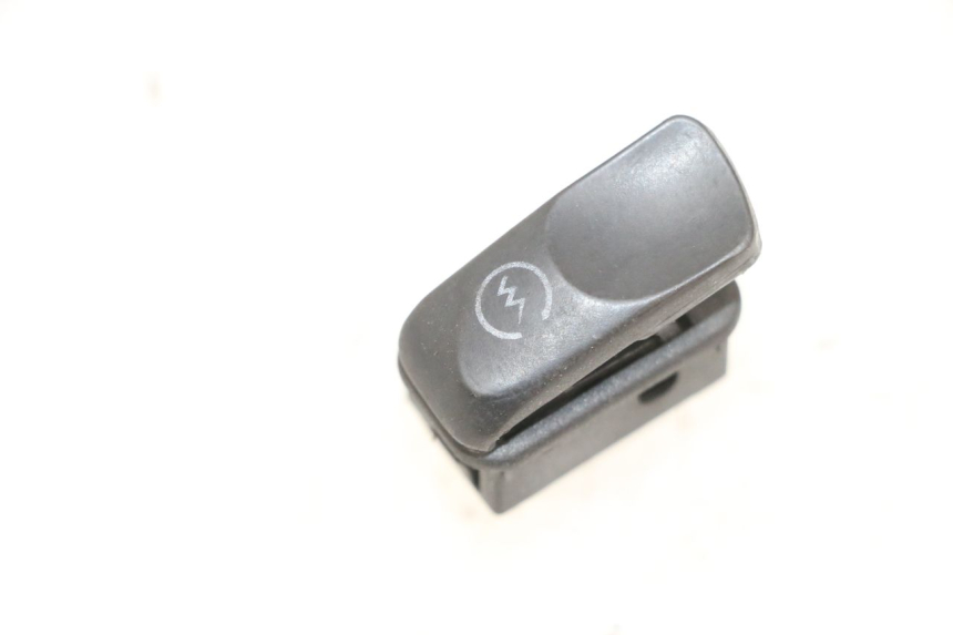 photo de PRZEŁĄCZNIK ROZRUCHU PIAGGIO NEW TYPHOON 50 (2018 - 2021) - Widok główny