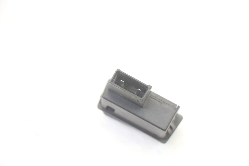 photo de PRZEŁĄCZNIK ROZRUCHU JM MOTORS OLDIES GT 4T 50 (2018 - 2025) - Inny kąt widzenia