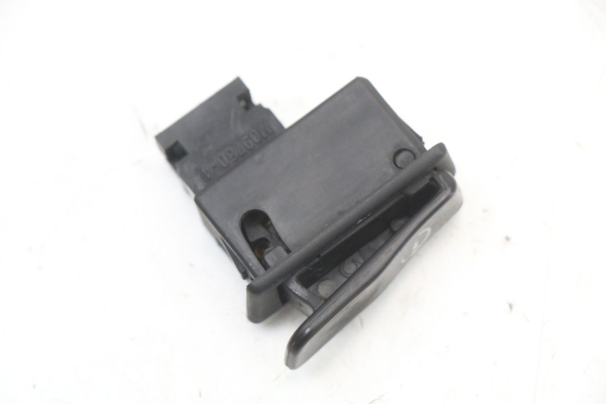 photo de PRZEŁĄCZNIK ROZRUCHU SYM ORBIT 50 (2008 - 2010) - Inny kąt widzenia