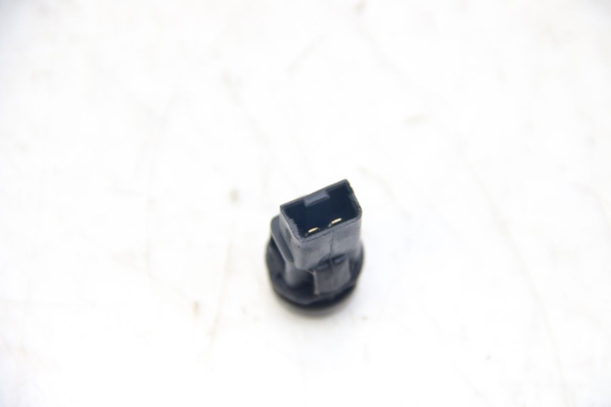 photo de PRZEŁĄCZNIK ROZRUCHU GILERA RUNNER SP 50 (2009 - 2017) - Zoom stanu zużycia