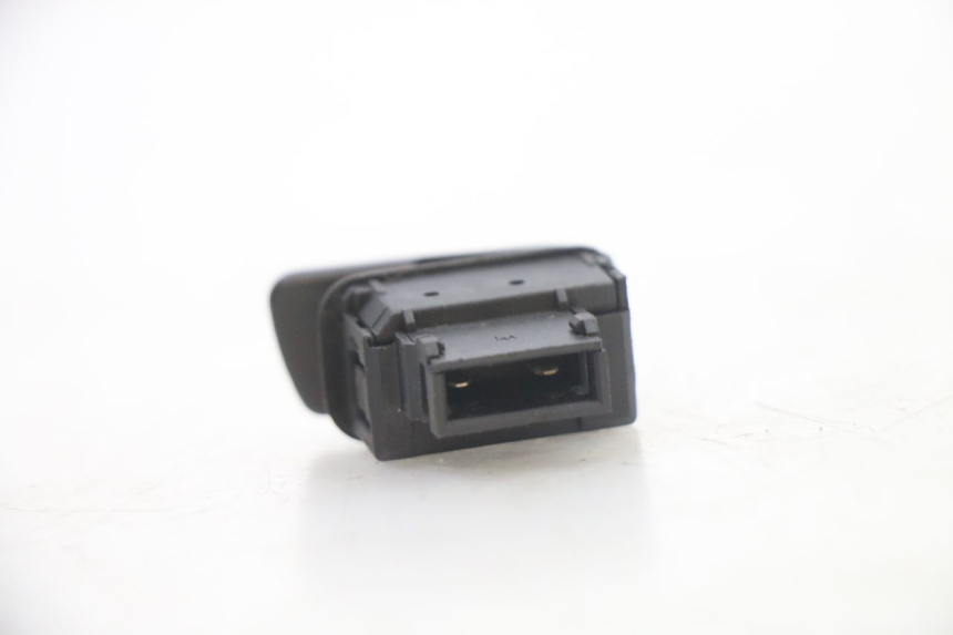 photo de PRZEŁĄCZNIK ROZRUCHU APRILIA SR 2T 50 (2018 - 2022) - Inny kąt widzenia