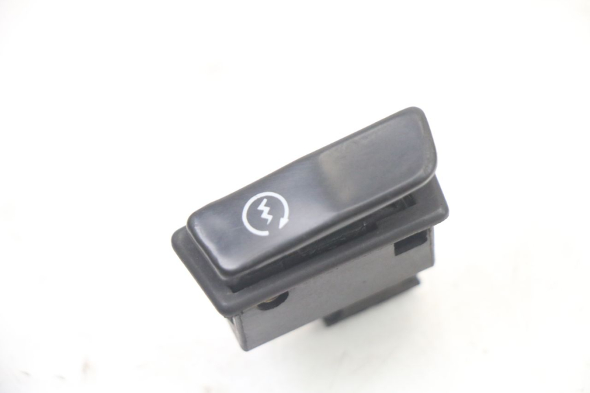 photo de PRZEŁĄCZNIK ROZRUCHU SYM ORBIT III 3 4T 50 (2018 - 2021) - Szczegół części