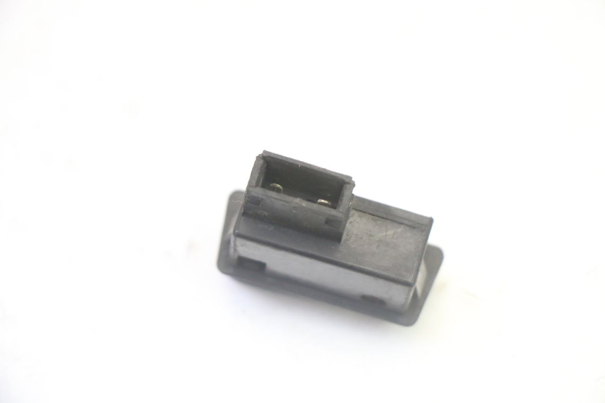 photo de PRZEŁĄCZNIK ROZRUCHU PEUGEOT TWEET 4T 50 (2018 - 2022) - Inny kąt widzenia