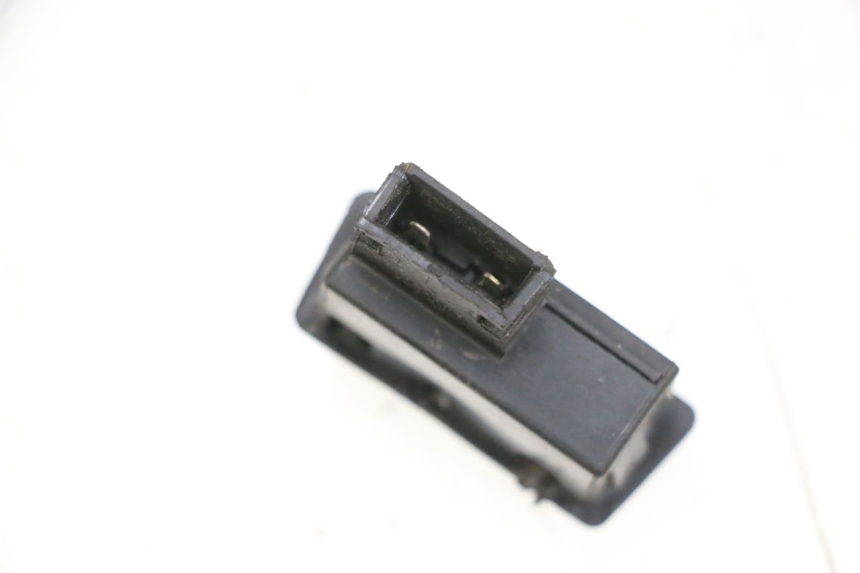 photo de PRZEŁĄCZNIK ROZRUCHU PEUGEOT TWEET PRO EFI 4T 50 (2021 - 2022) - Zoom stanu zużycia