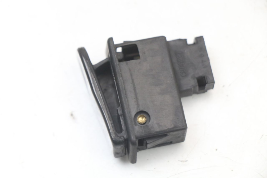 photo de PRZEŁĄCZNIK ROZRUCHU PEUGEOT TWEET 125 (2018 - 2021) - Inny kąt widzenia