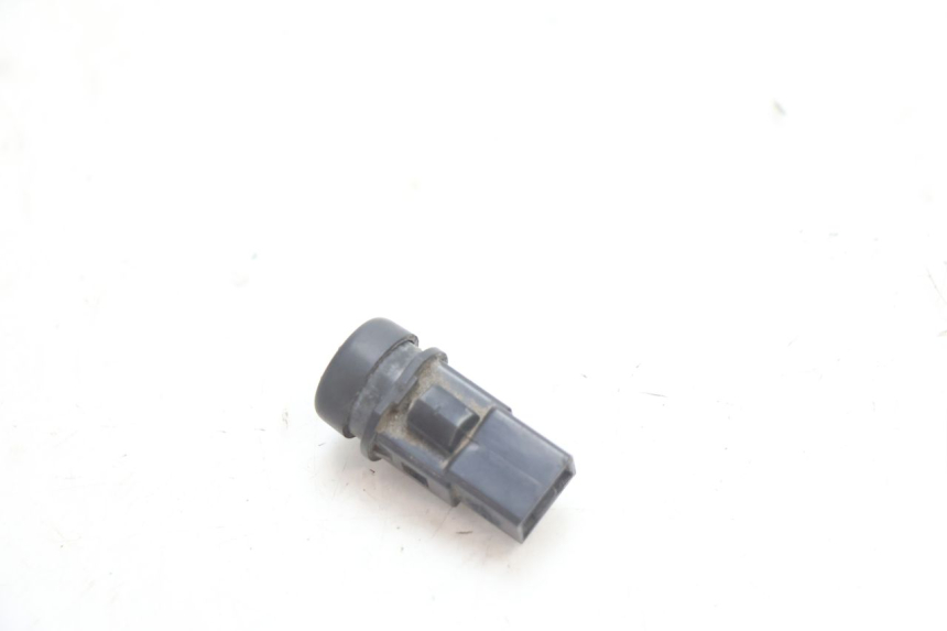 photo de PRZEŁĄCZNIK ROZRUCHU PIAGGIO TYPHOON 50 (2000 - 2009) - Szczegół części