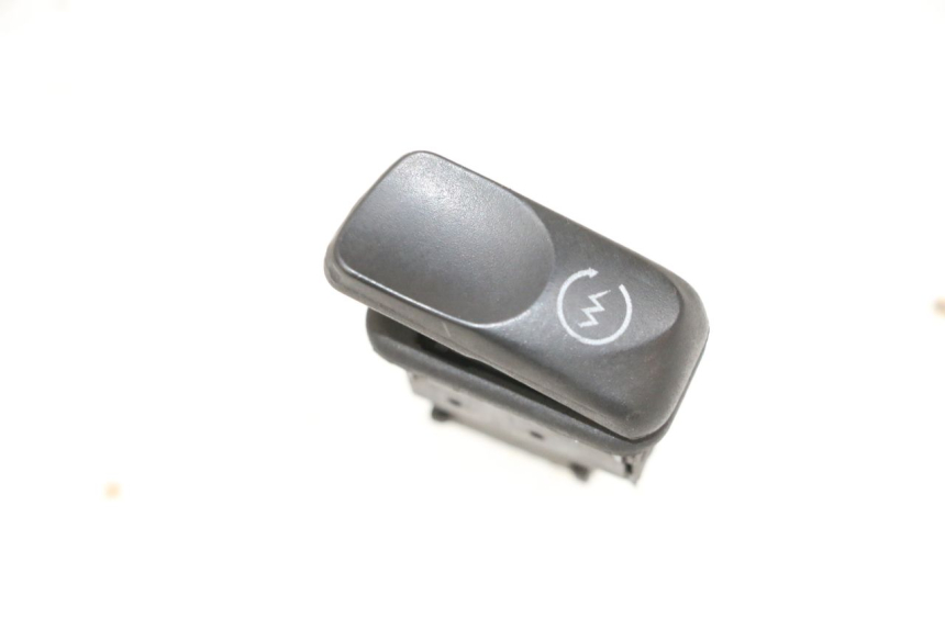 photo de PRZEŁĄCZNIK ROZRUCHU PIAGGIO VESPA GTS SUPER IE 125 (2009 - 2016) - Widok główny