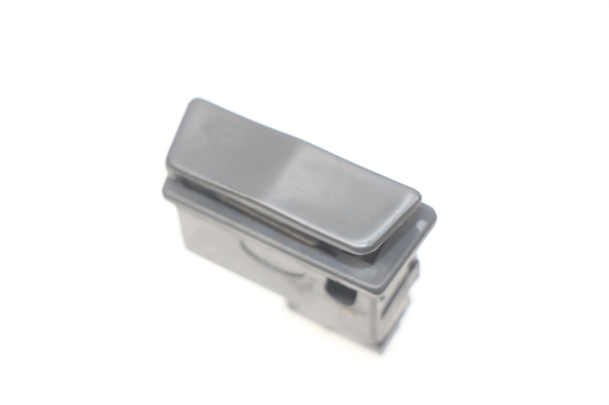 photo de PRZEŁĄCZNIK ROZRUCHU YIYING YY50QT-10 50 (2007 - 2022) - Widok główny