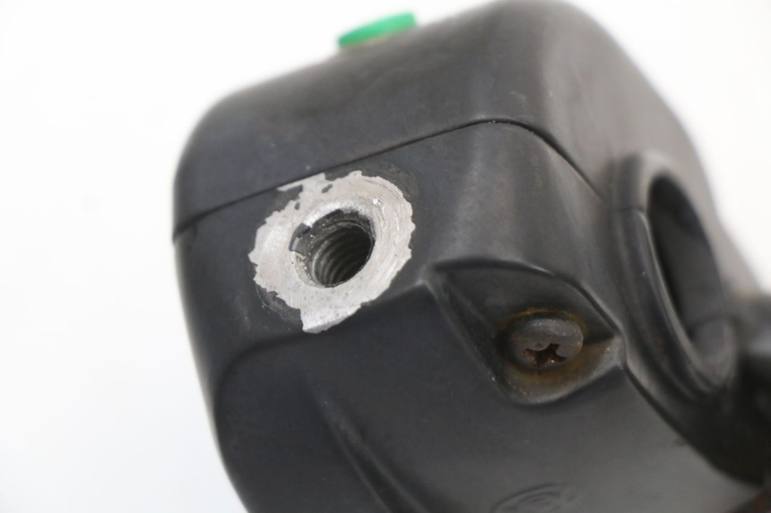 photo de PRZEŁĄCZNIK PRAWY E-MAX 80L 1 (2011 - 2014) - Zbliżenie techniczne