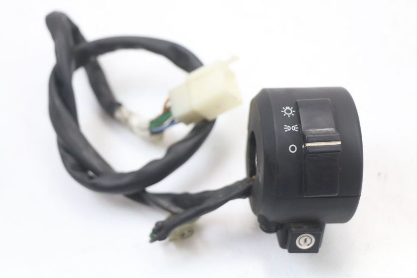 photo de PRZEŁĄCZNIK PRAWY DAELIM A-FOUR 2T 50 (2005 - 2012) - Widok główny