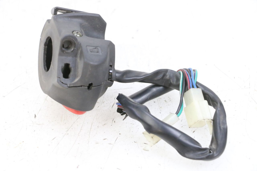 photo de PRZEŁĄCZNIK PRAWY ADIVA AD3 300 (2014 - 2020) - Inny kąt widzenia