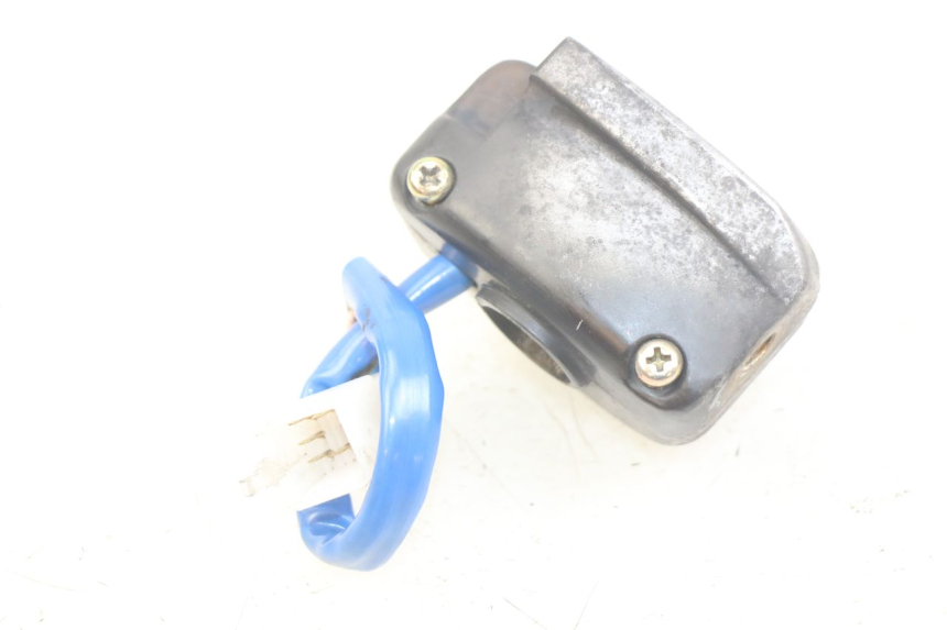 photo de PRZEŁĄCZNIK PRAWY KYMCO AGILITY 4T 50 (2005 - 2018) - Zoom stanu zużycia