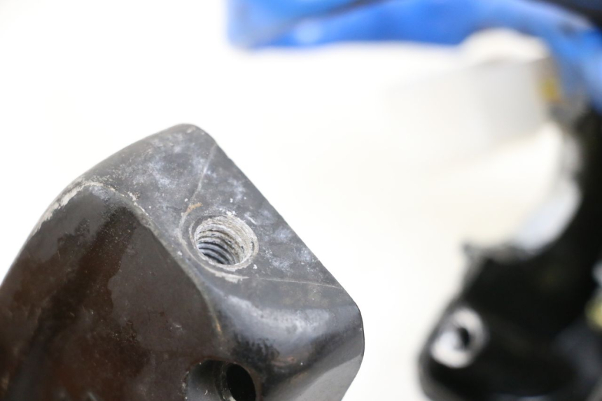 photo de PRZEŁĄCZNIK PRAWY KYMCO AGILITY 4T 50 (2005 - 2018) - Szczegół części