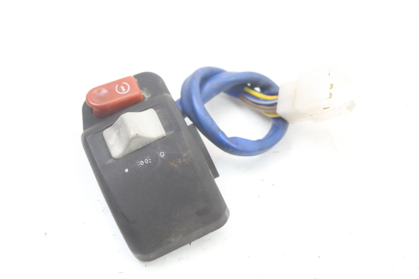 photo de PRZEŁĄCZNIK PRAWY KYMCO AGILITY 4T 50 (2005 - 2018) - Inny kąt widzenia