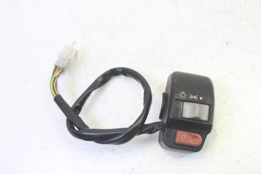 photo de PRZEŁĄCZNIK PRAWY KYMCO AGILITY NAKED RENOUVO 2T 50 (2011 - 2018) - Widok główny