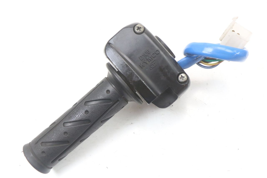 photo de PRZEŁĄCZNIK PRAWY KYMCO AGILITY PREMIUM 50 (2007 - 2010) - Widok ogólny