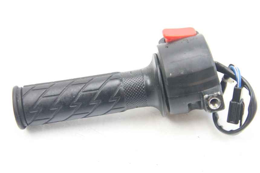 photo de PRZEŁĄCZNIK PRAWY MBK BOOSTER NEXT GENERATION 50 (2004 - 2007) - Inny kąt widzenia