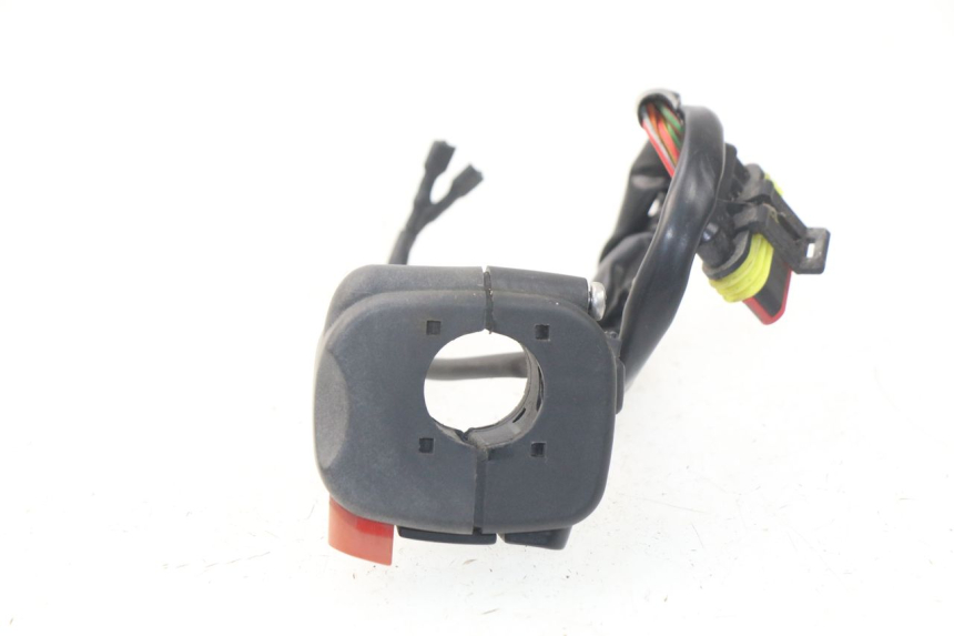 photo de PRZEŁĄCZNIK PRAWY MV AGUSTA BRUTALE R WALLY 910 (2008 - 2008) - Zoom stanu zużycia