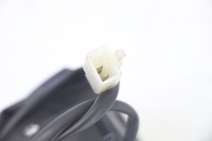 photo de PRZEŁĄCZNIK PRAWY PEUGEOT CITYSTAR 50 (2013 - 2017) - Punkty mocowania