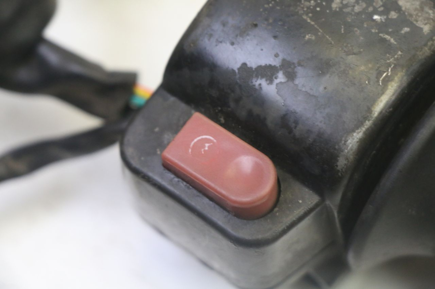 photo de PRZEŁĄCZNIK PRAWY SYM CROX 4T 50 (2016 - 2023) - Inny kąt widzenia