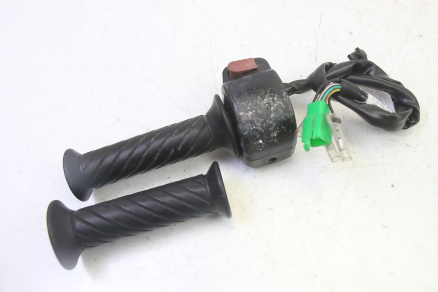 photo de PRZEŁĄCZNIK PRAWY SYM CROX 4T 50 (2016 - 2023) - Widok ogólny