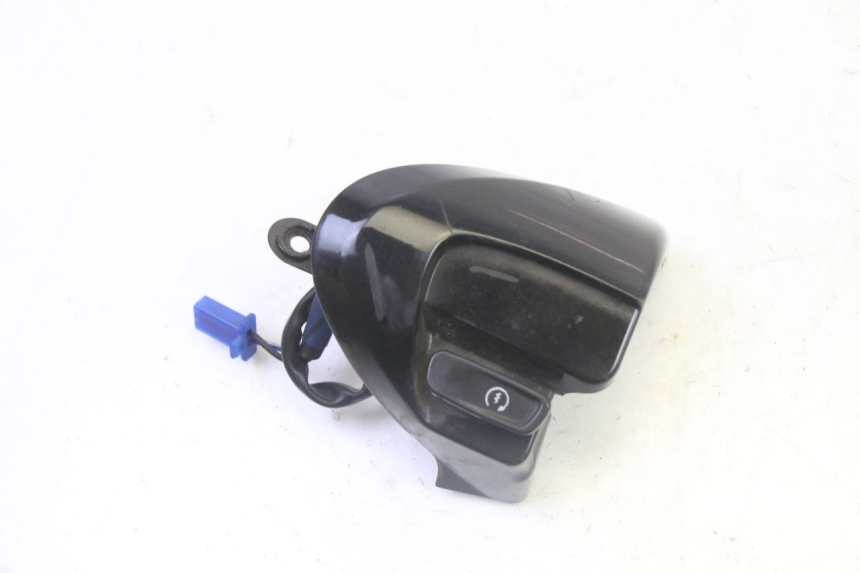 photo de PRZEŁĄCZNIK PRAWY YAMAHA CYGNUS X INJECTION 125 (2007 - 2013) - Widok główny