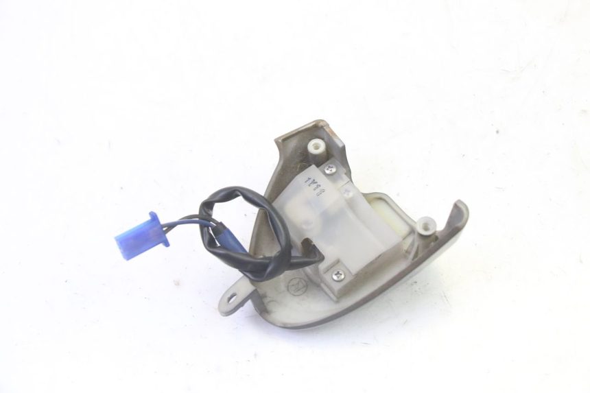 photo de PRZEŁĄCZNIK PRAWY YAMAHA CYGNUS X INJECTION 125 (2007 - 2013) - Punkty mocowania