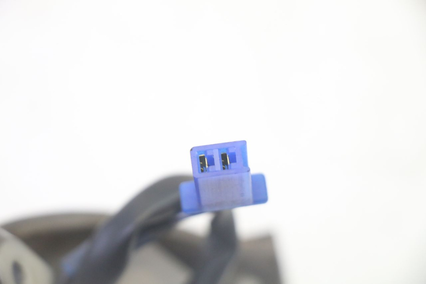 photo de PRZEŁĄCZNIK PRAWY YAMAHA CYGNUS X INJECTION 125 (2007 - 2013) - Stan powierzchni