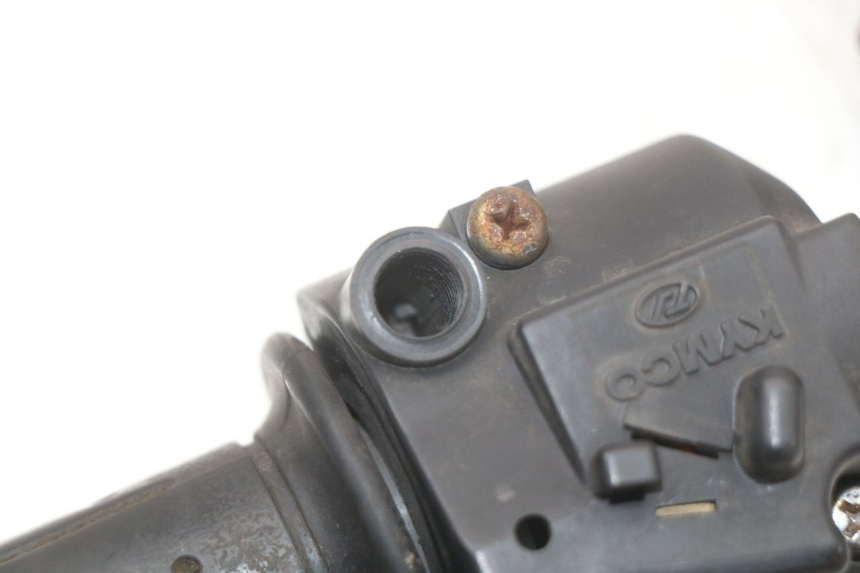 photo de PRZEŁĄCZNIK PRAWY KYMCO DINK 4T 50 (2007 - 2018) - Widok ogólny