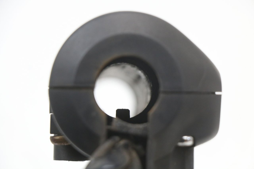 photo de PRZEŁĄCZNIK PRAWY KYMCO DINK 4T 50 (2007 - 2018) - Punkty mocowania