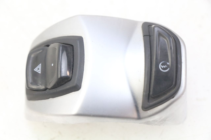 photo de PRZEŁĄCZNIK PRAWY PEUGEOT DJANGO 2T 50 (2014 - 2019) - Widok główny