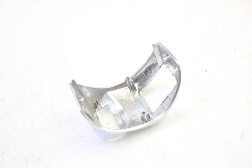 photo de PRZEŁĄCZNIK PRAWY PEUGEOT DJANGO 4T 50 (2014 - 2019) - Zbliżenie techniczne