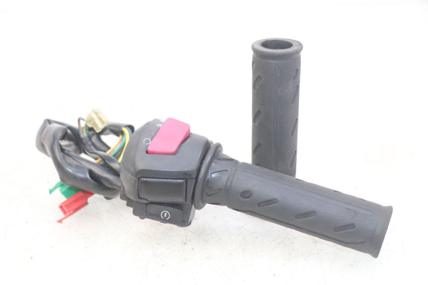 photo de PRZEŁĄCZNIK PRAWY KYMCO DOWNTOWN ABS 125 (2015 - 2017) - Widok główny