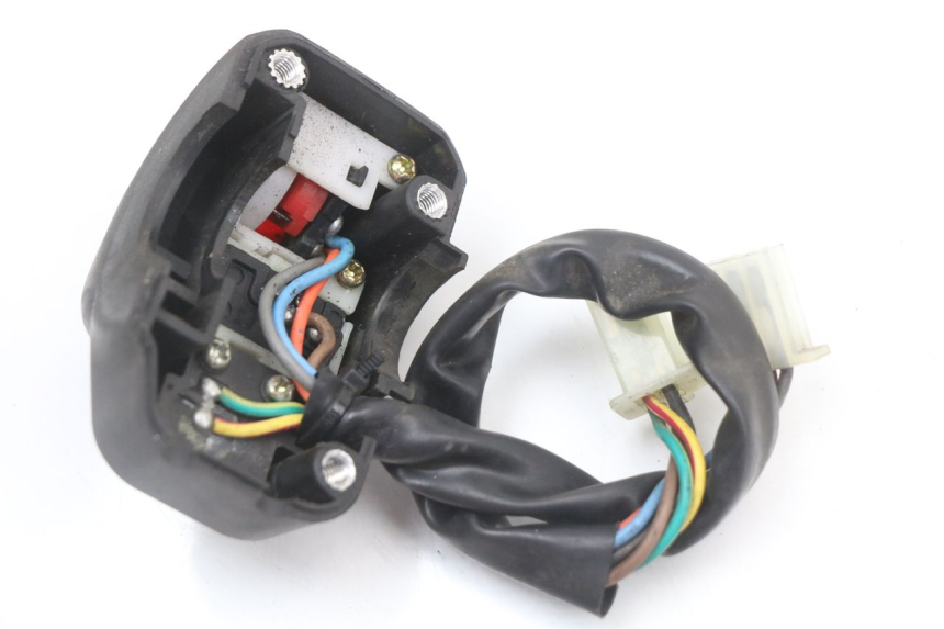 photo de PRZEŁĄCZNIK PRAWY LONGJIA EASY MAX 125 (2020 - 2024) - Zoom stanu zużycia