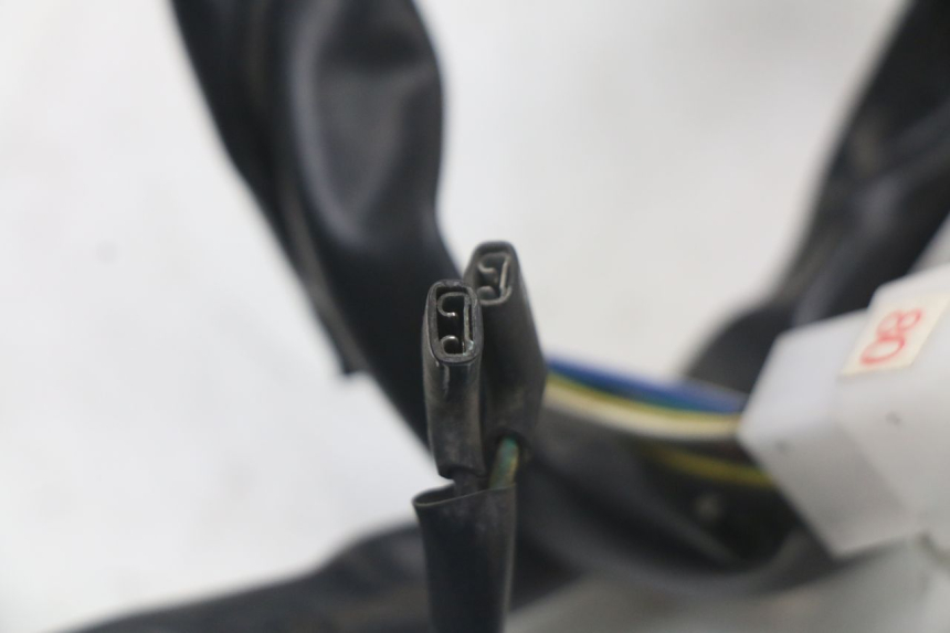 photo de PRZEŁĄCZNIK PRAWY EBROH BRAVO GLE 1 (2020 - 2024) - Stan powierzchni