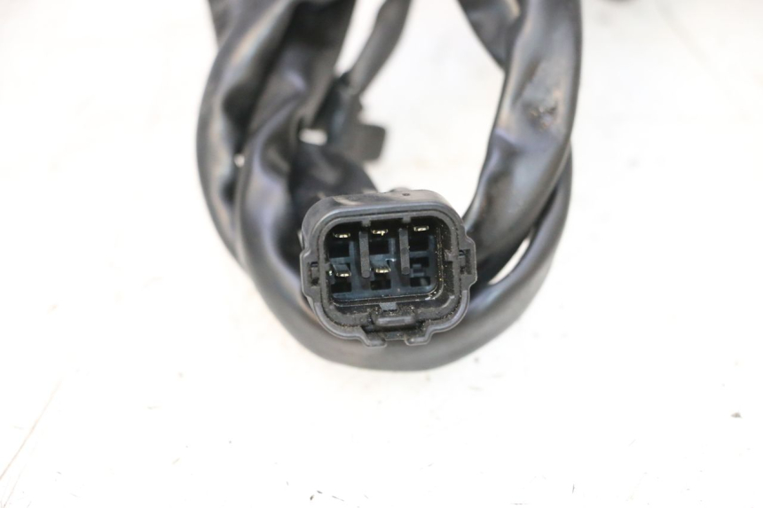 photo de PRZEŁĄCZNIK PRAWY KAWASAKI ER-6 ER6 F ABS 650 (2012 - 2016) - Zoom stanu zużycia