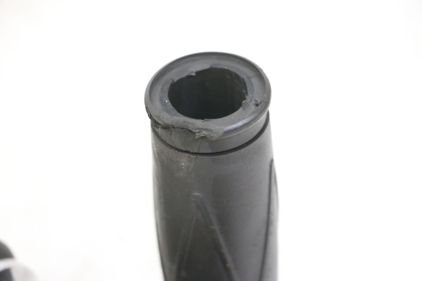 photo de PRZEŁĄCZNIK PRAWY EUROCKA RETRO 50 (2007 - 2014) - Punkty mocowania