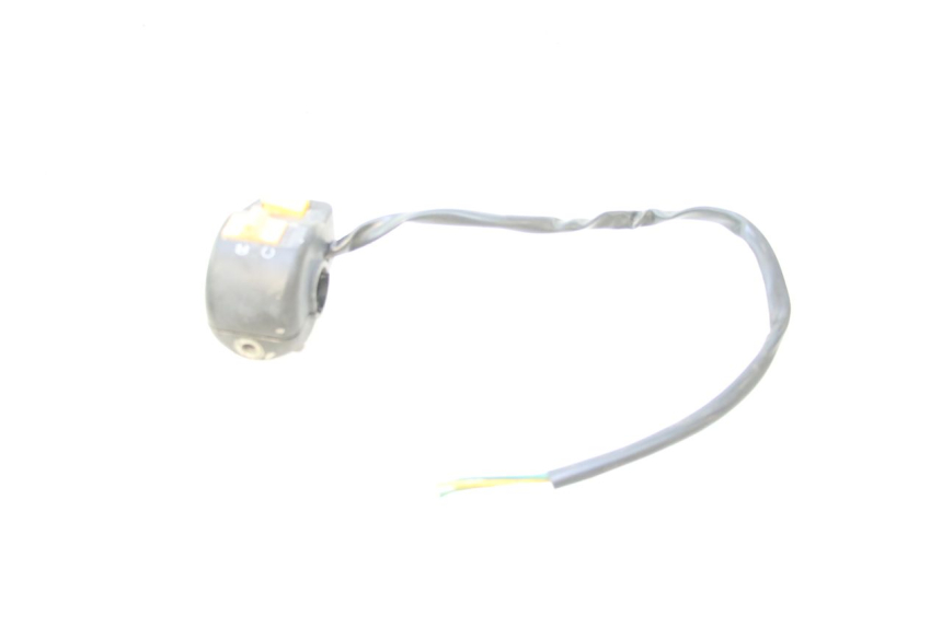 photo de PRZEŁĄCZNIK PRAWY JM MOTORS F45i 4T 50 (2020 - 2023) - Zoom stanu zużycia