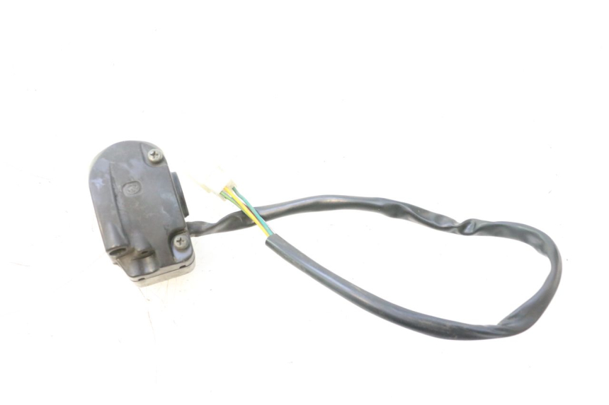 photo de PRZEŁĄCZNIK PRAWY JM MOTORS F45i 4T 50 (2020 - 2023) - Zbliżenie techniczne