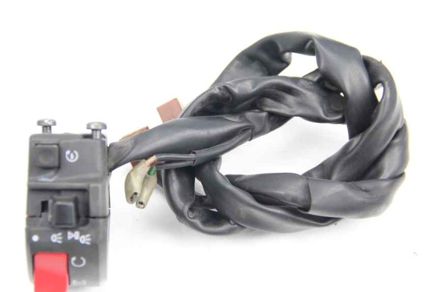 photo de PRZEŁĄCZNIK PRAWY YAMAHA FJR ABS 1300 (2006 - 2012) - Inny kąt widzenia