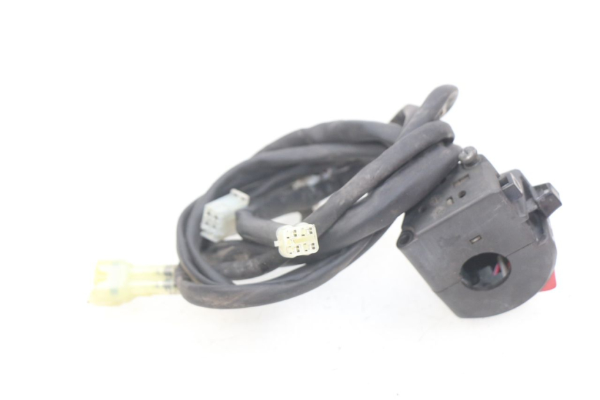 photo de PRZEŁĄCZNIK PRAWY YAMAHA FJR ABS 1300 (2016 - 2020) - Inny kąt widzenia