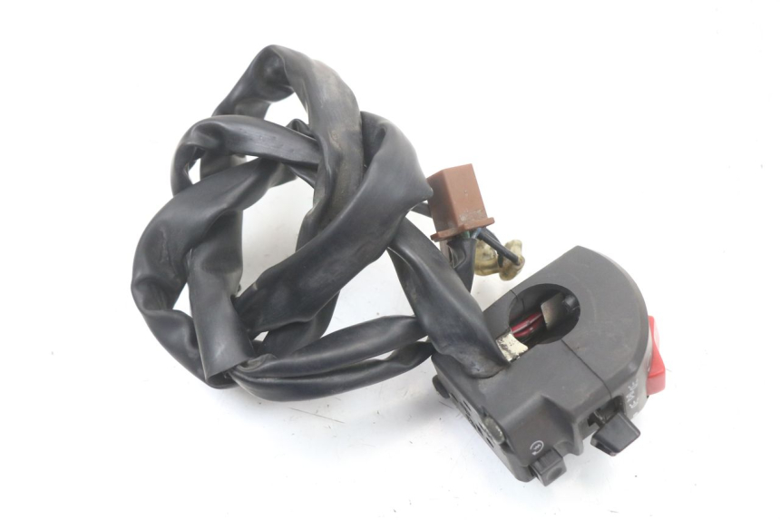 photo de PRZEŁĄCZNIK PRAWY YAMAHA FJR ABS 1300 (2006 - 2012) - Zbliżenie techniczne