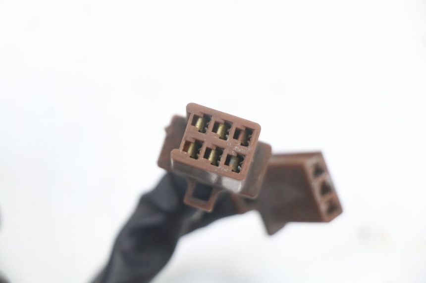 photo de PRZEŁĄCZNIK PRAWY YAMAHA FJR ABS 1300 (2006 - 2012) - Część sprawdzona