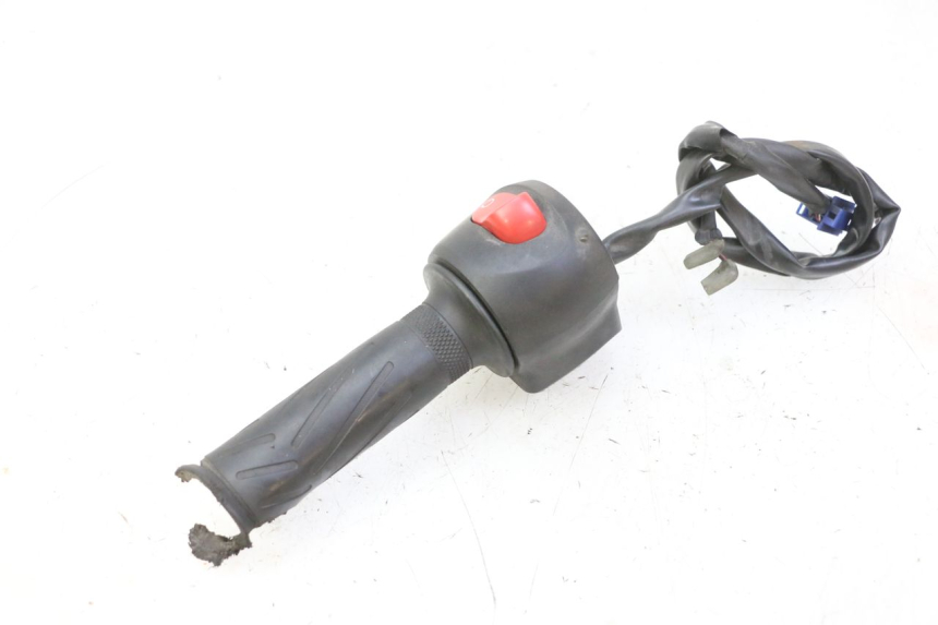 photo de PRZEŁĄCZNIK PRAWY YAMAHA FZ6 N FAZER 600 (2004 - 2006) - Część sprawdzona